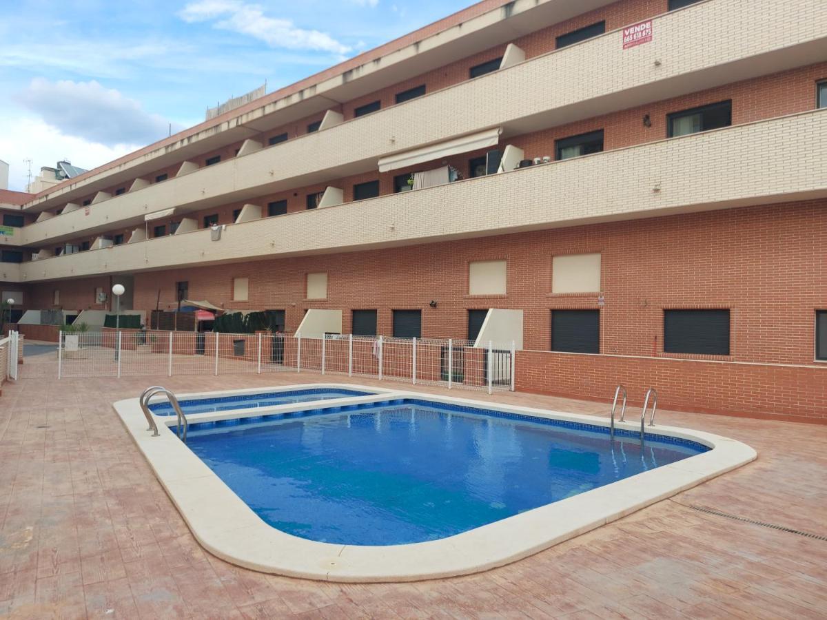 Apartamento En Residencial Con Piscina Кампелло Экстерьер фото